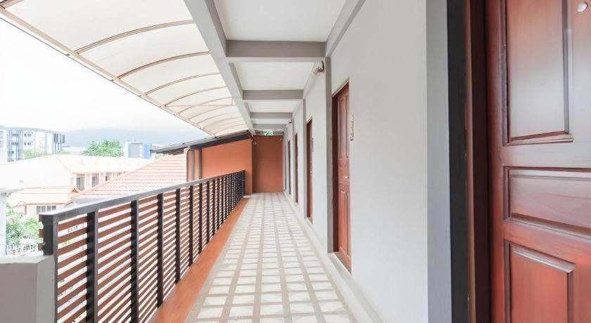 Hotel B2 Santitham Boutique & Budget
